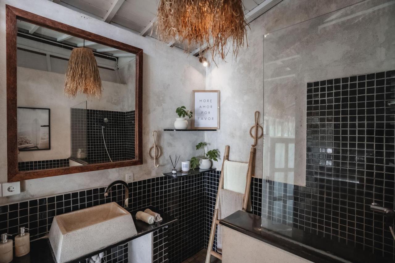 Villa Deeksha Uluwatu  Luaran gambar